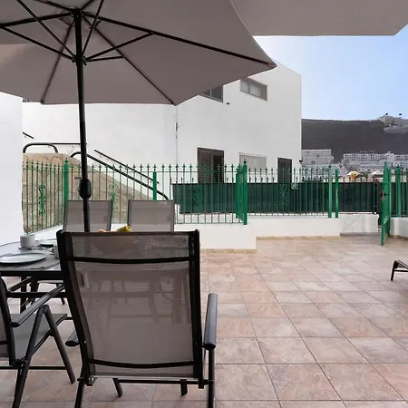 Deluxe Puerto Rico C *